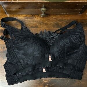 Elegant Black Lace Bra